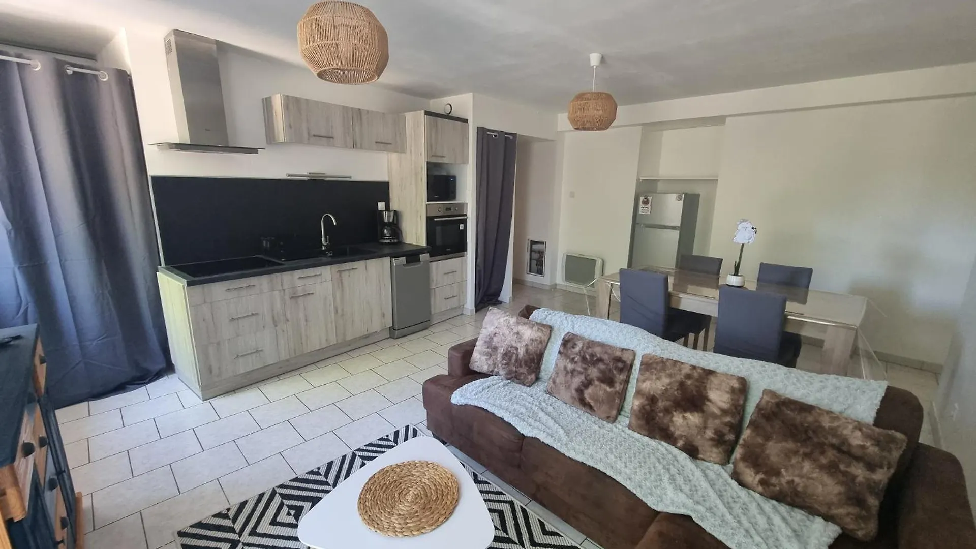 Appartement Le Colibri à Joyeuse